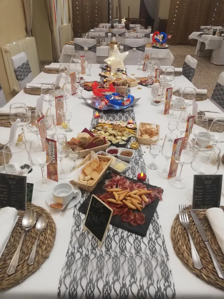 Salones Mahillo_Ahigal_slider_image_3