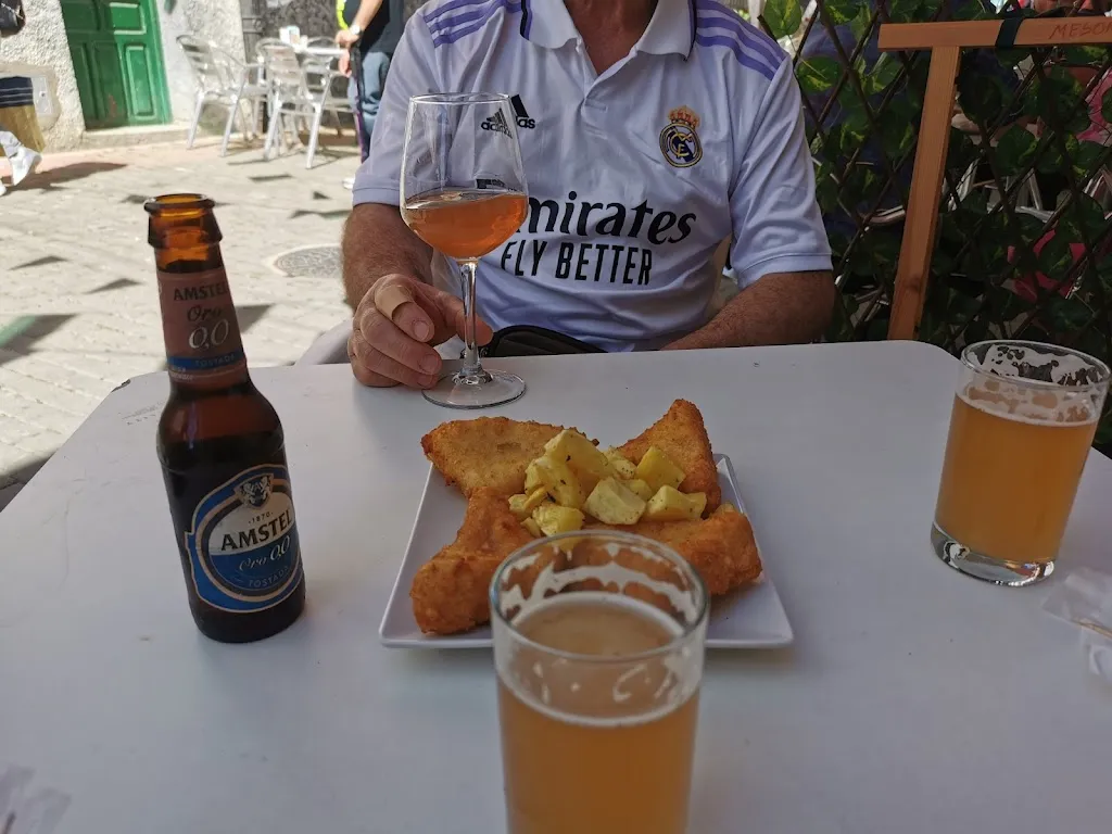 Cristina garcia hernandez_Bar Los Feos_Ahigal_review