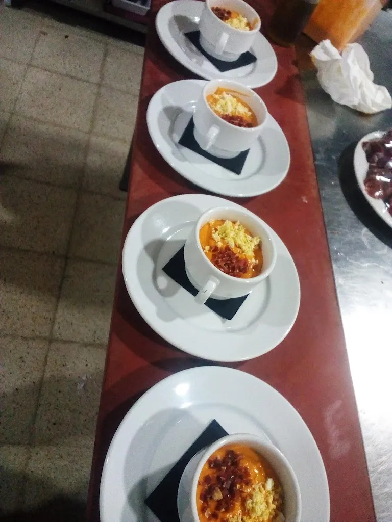 Menu_Restaurante Alta Cuesta_Alcuéscar_immagine_5