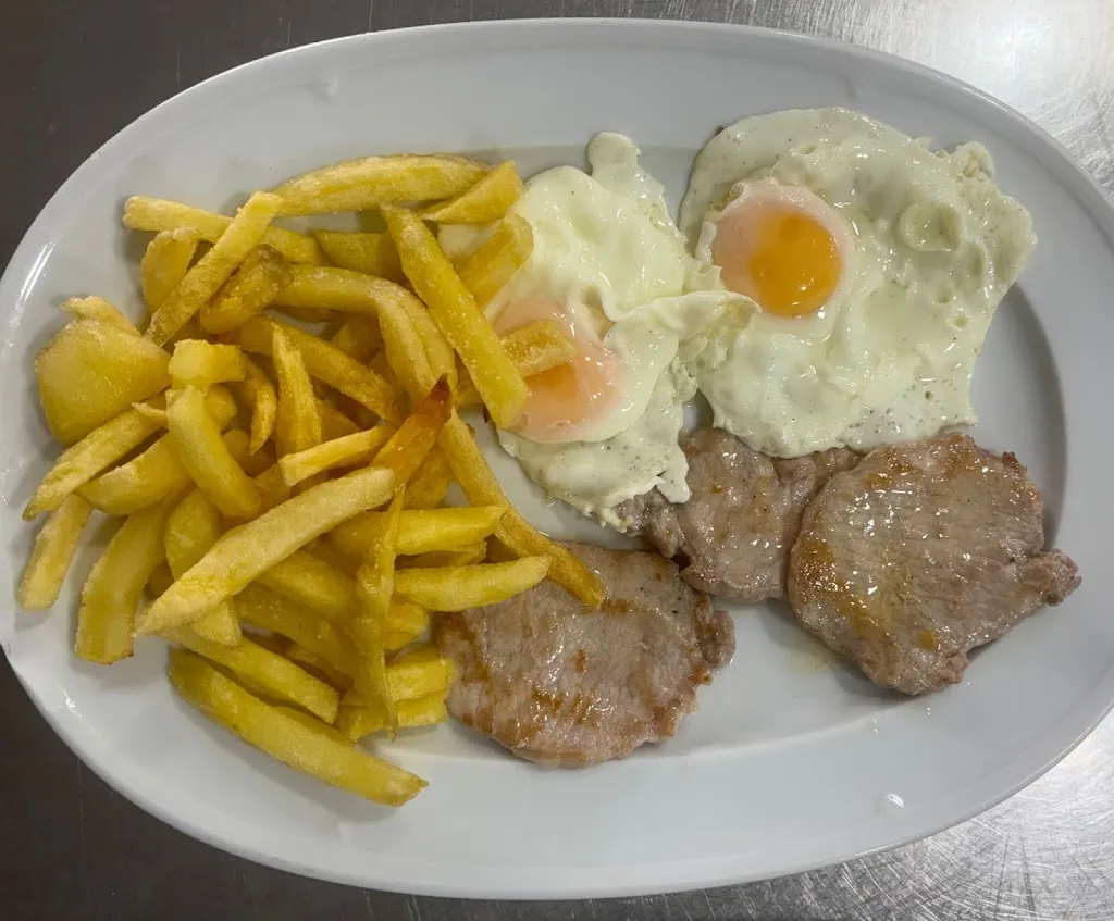 Restaurante Cruce de Las Herrerías_Alcuéscar_slider_image_2