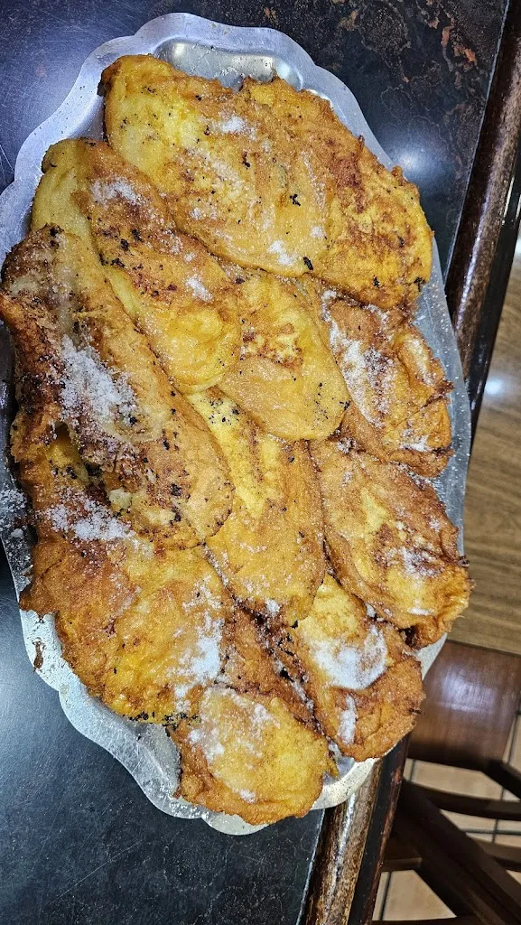 LA TABERNA DE LA VILLA_Villaverde del Monte_slider_image_1