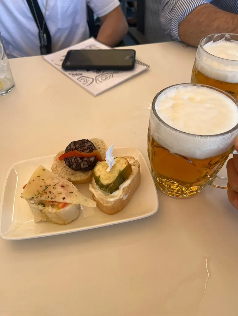 John Ruiz _Restaurante Peña de Francia_Villaverde del Monte_review