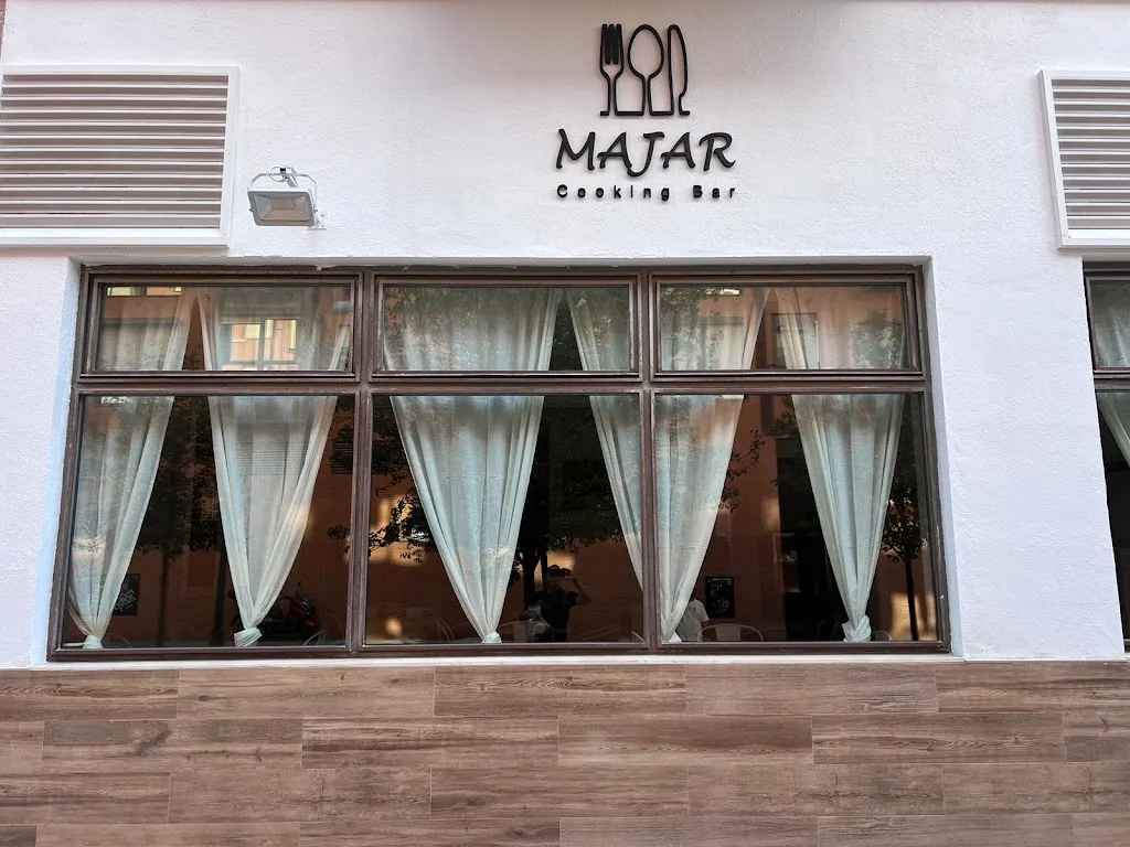 Majar Cooking Bar restaurant in Villaverde del Monte