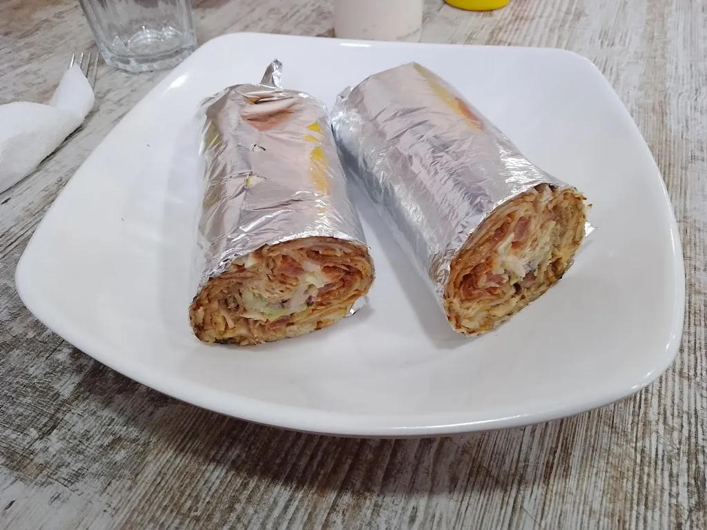 Antonio Martinez_Aliza Grill Kebab_Alía_review