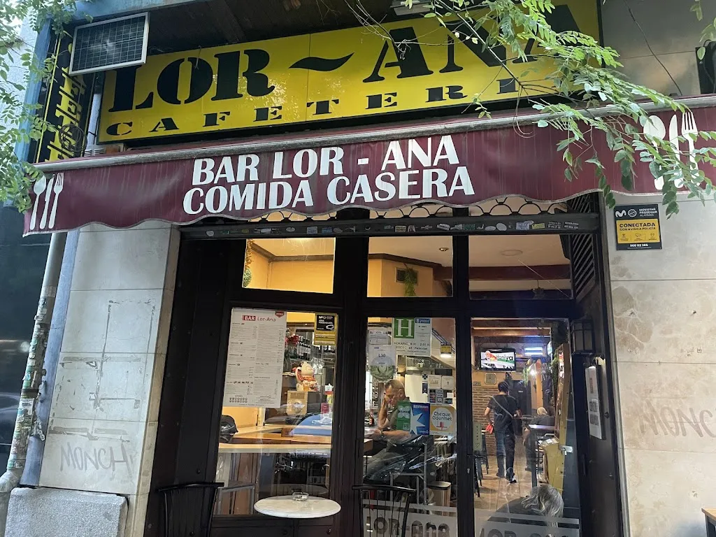 Bar cafeteria lor ana restaurant in Alcántara