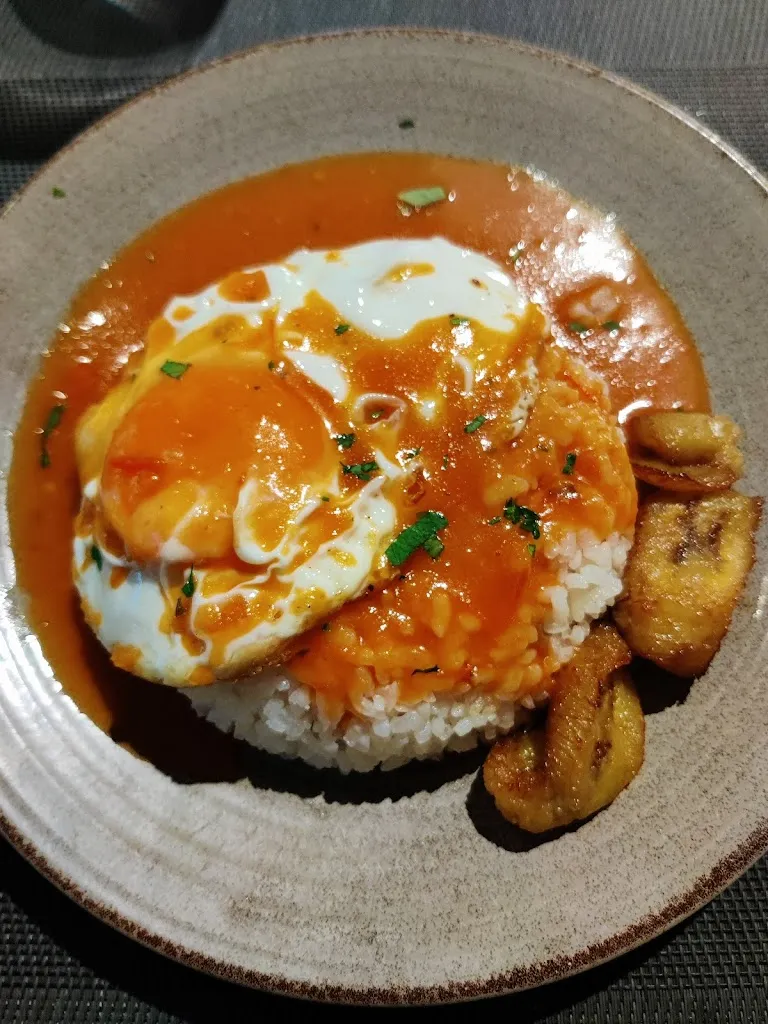 Bruno Fortez_Viding Rest Alcántara_Alcántara_review