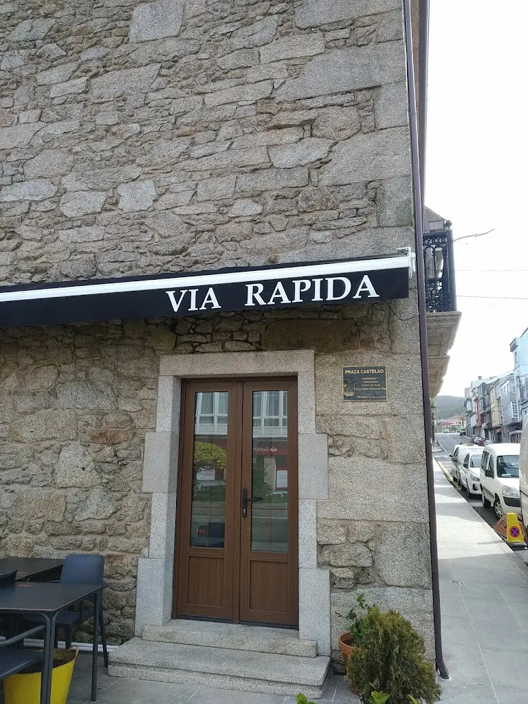 Bar Vía Rapida restaurant in Vimianzo