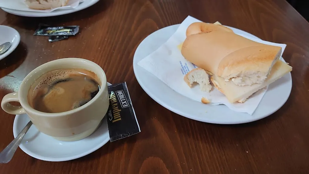 Menu_Hostal Restaurante Montesol_Aldeanueva del Camino_image_3