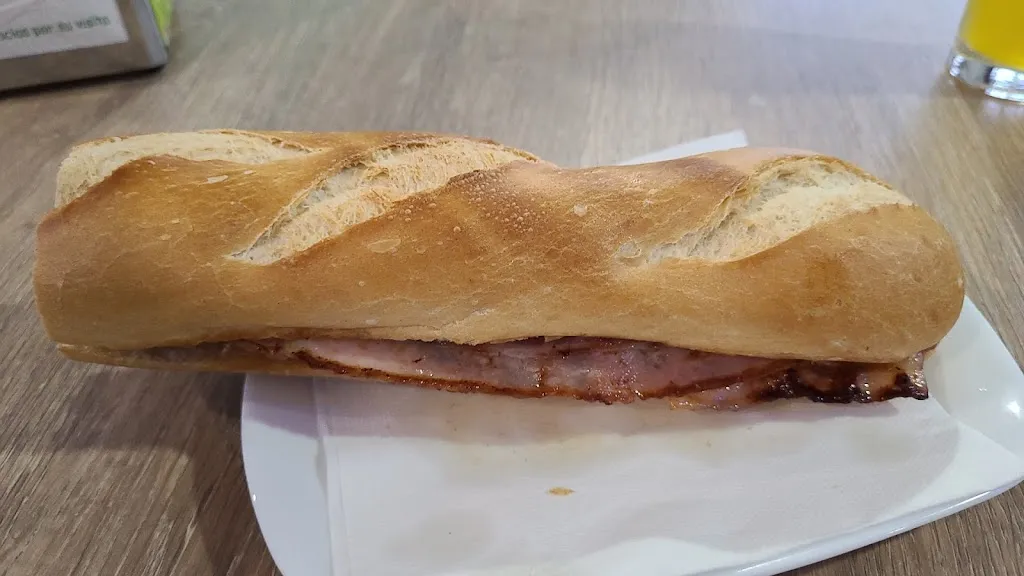 Menu_Bar - Hogar del Pensionista_Aldeanueva del Camino_immagine_9