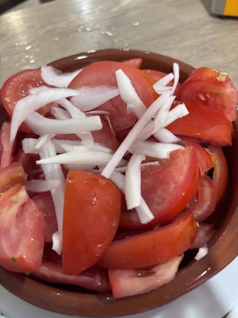 Encarnación Cani_Bar - Hogar del Pensionista_Aldeanueva del Camino_recensione