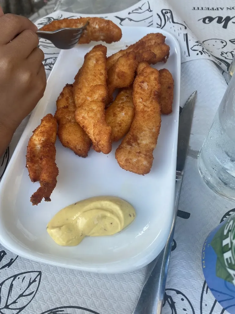 Sharalyn Garcia_Café Bar Nika_Aldeanueva de la Vera_review