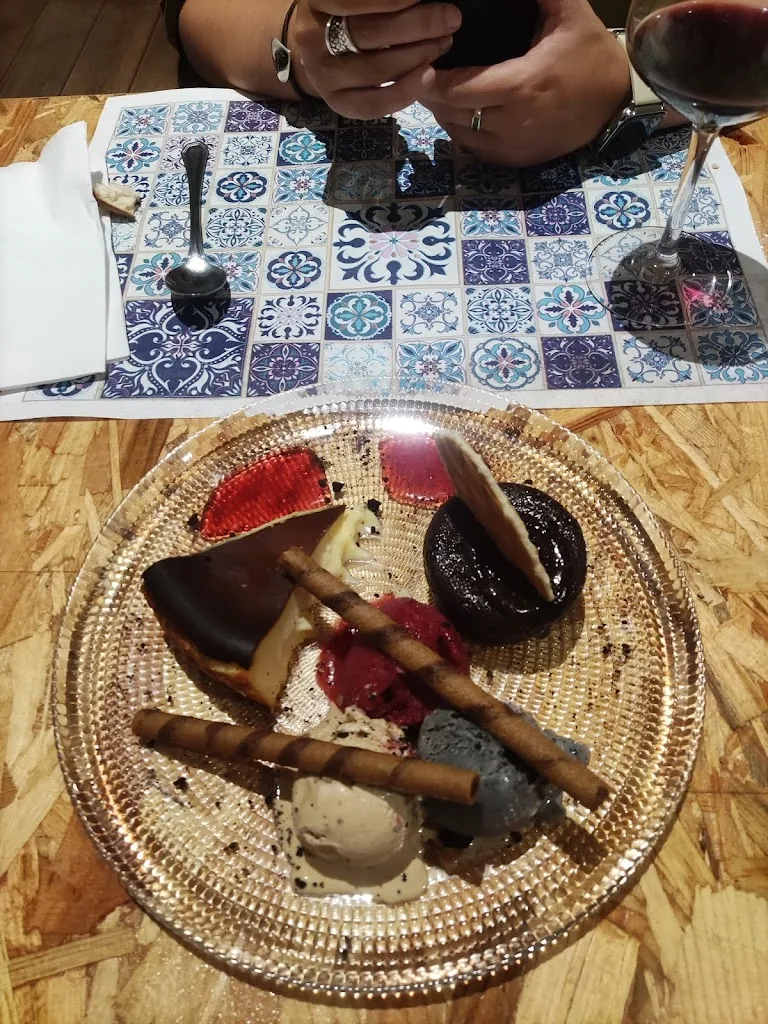 Fernando Palos Palacios_Julián Caballero Ramos_Aliseda_review