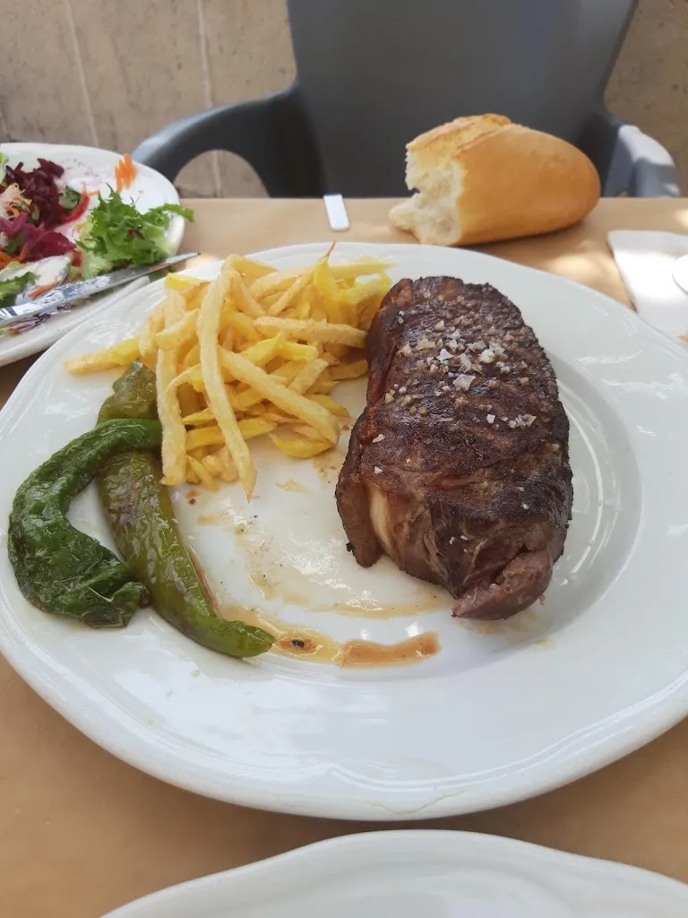 Menu_Restaurante El Castillo_Aldehuela de Jerte_image_9