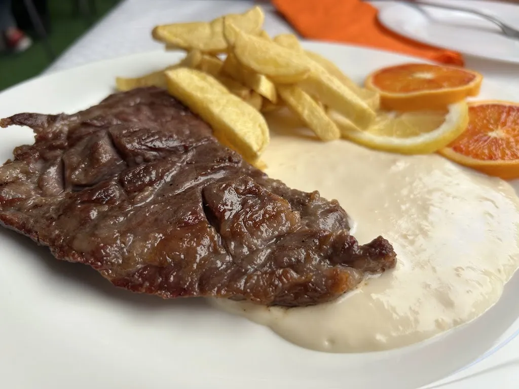 Restaurante valle del jerte La Cabaña del Jerte_Aldehuela de Jerte_slider_image_3