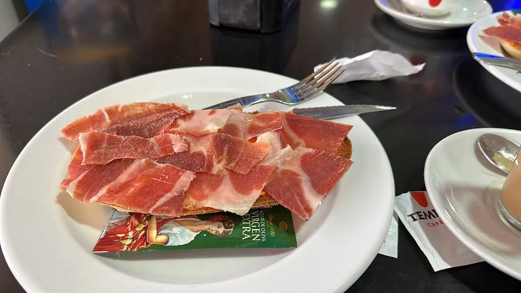 Menu_El Descanso_Almoharín_immagine_7