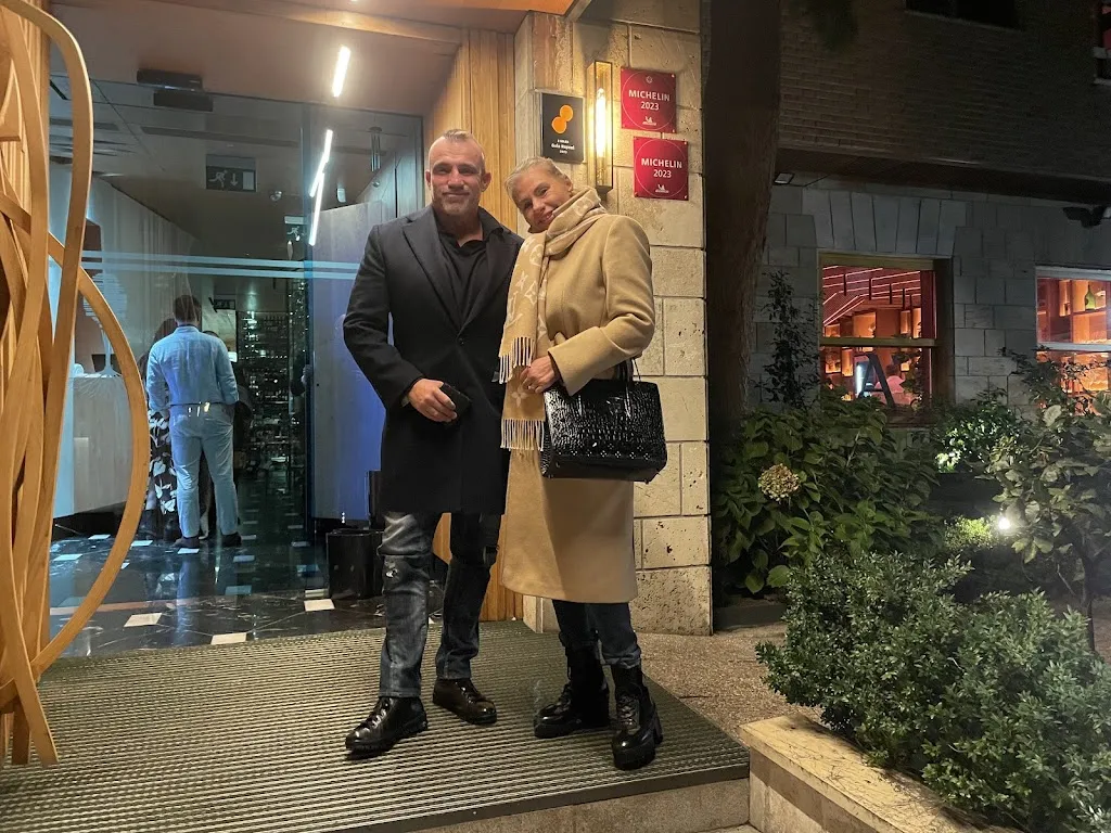 R. S._A'Barra_Barrado_review