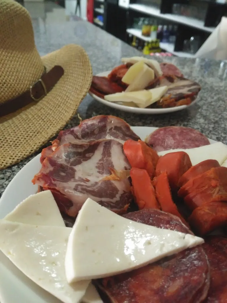 Menu_Cafe Bar El Rincón De Maria_Berzocana_immagine_2