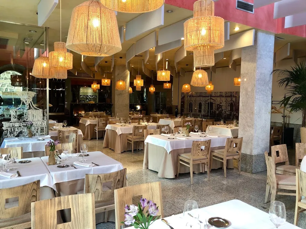 Restaurante La Fábrica de Harinas_Benquerencia_slider_image_1