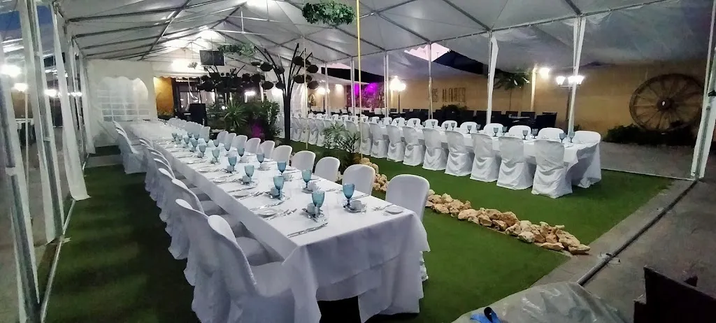 Restaurante Los Alfares_Arroyo de la Luz_slider_image_1