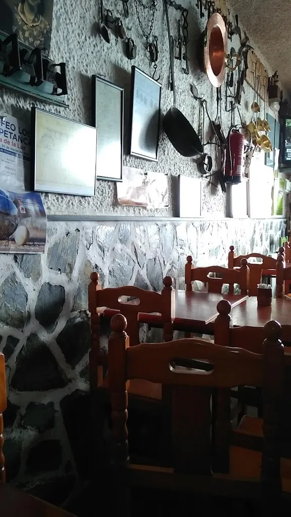 M._Mesón Chatarra_Arroyo de la Luz_review