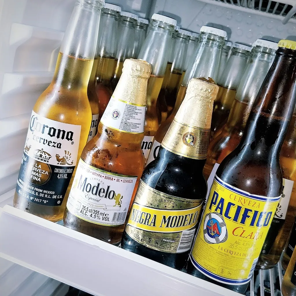 Catrina Taqueria Cantina restaurant in Arroyo de la Luz