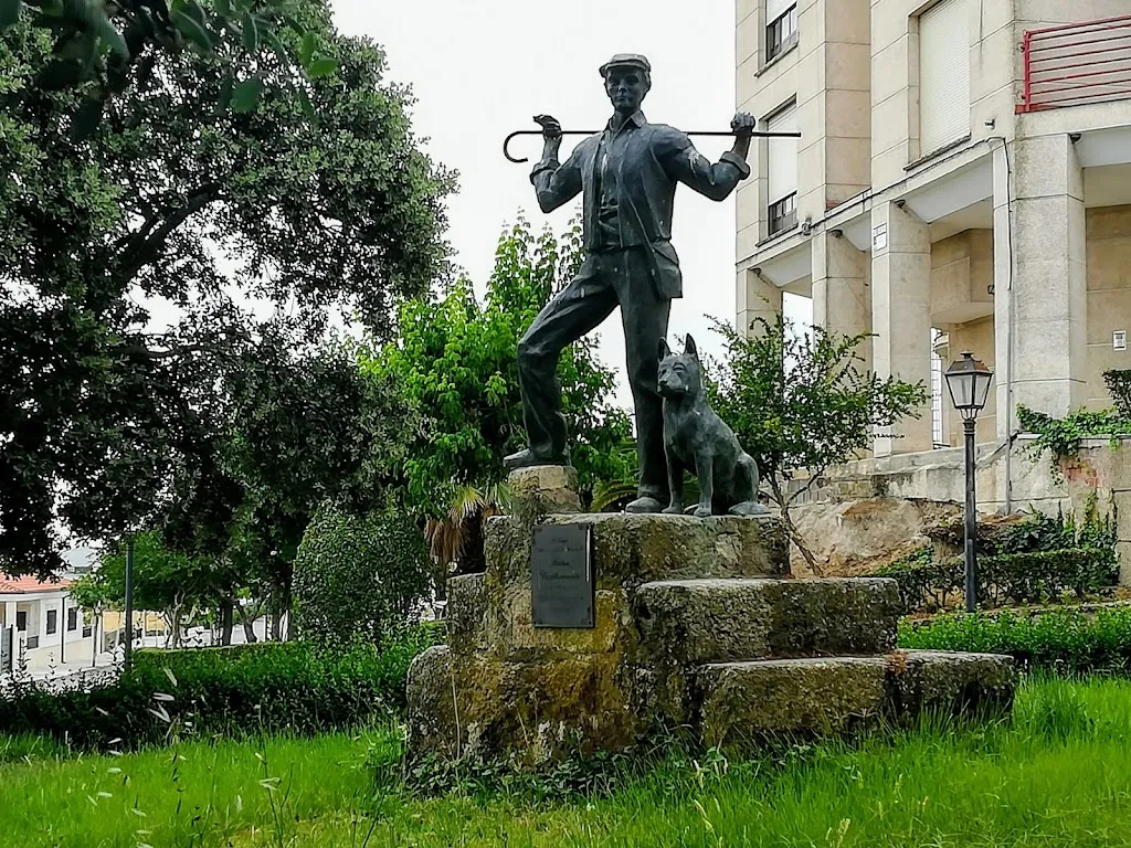 Bar Restaurante Lujoky_Brozas_slider_image_3