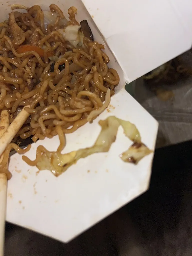 Sara Martín_Sushi Tomo_Cadalso_recensione