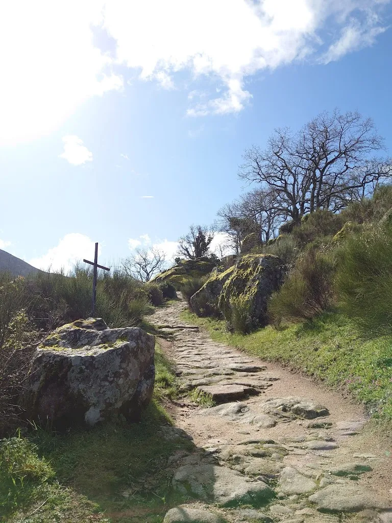 Samuel R_Mirador del Castillo._Cabezabellosa_review