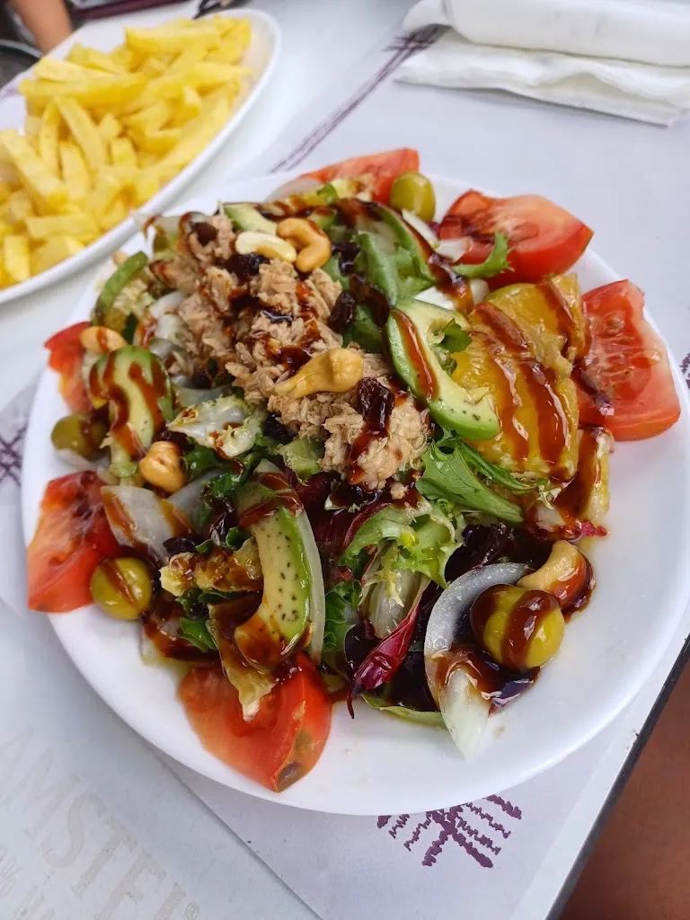 mar gutierrez diaz_Café Bar El Mirador_Cabezabellosa_review