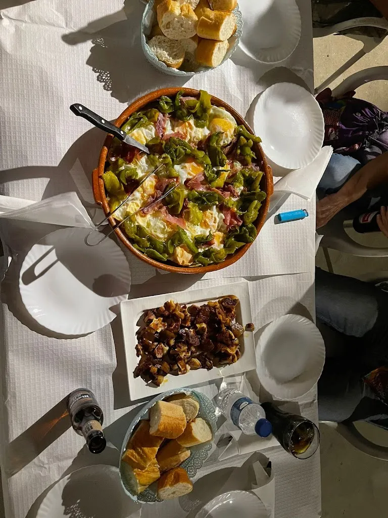 Menu_Bar - hogar del pensionista_Campillo de Deleitosa_image_7