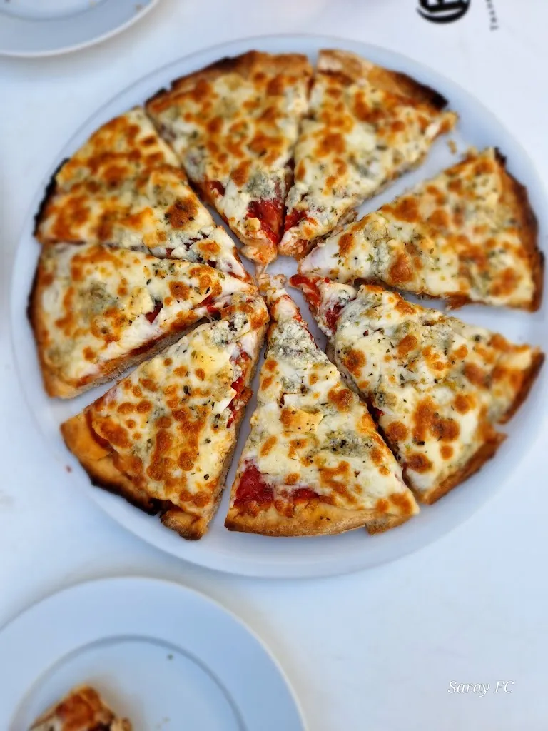 La Taberna del Ruecas restaurant in Cañamero