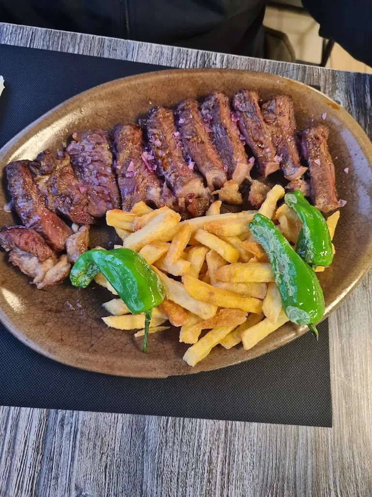 Krystyna Chrzanowska_Restaurante Arturo's Cañaveral_Cañaveral_review