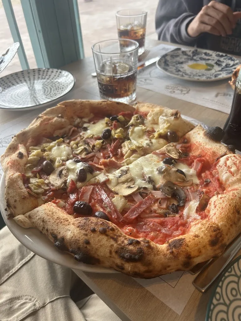 La Pecora Nera Cañaveral - Pizzería_Cañaveral_slider_image_3