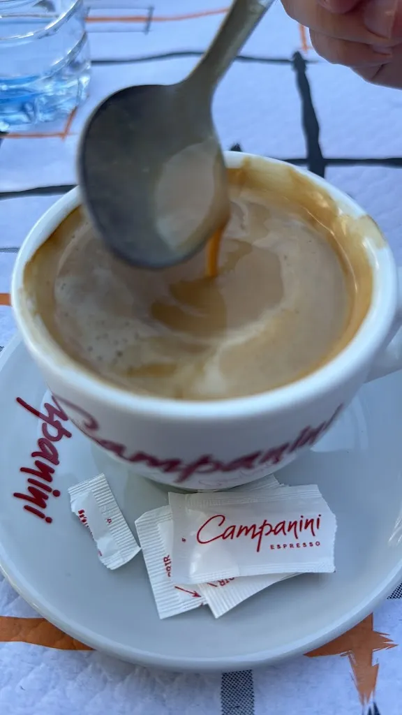 M Dolores_OCEAN CAFÉ & COPAS._Alborea_review