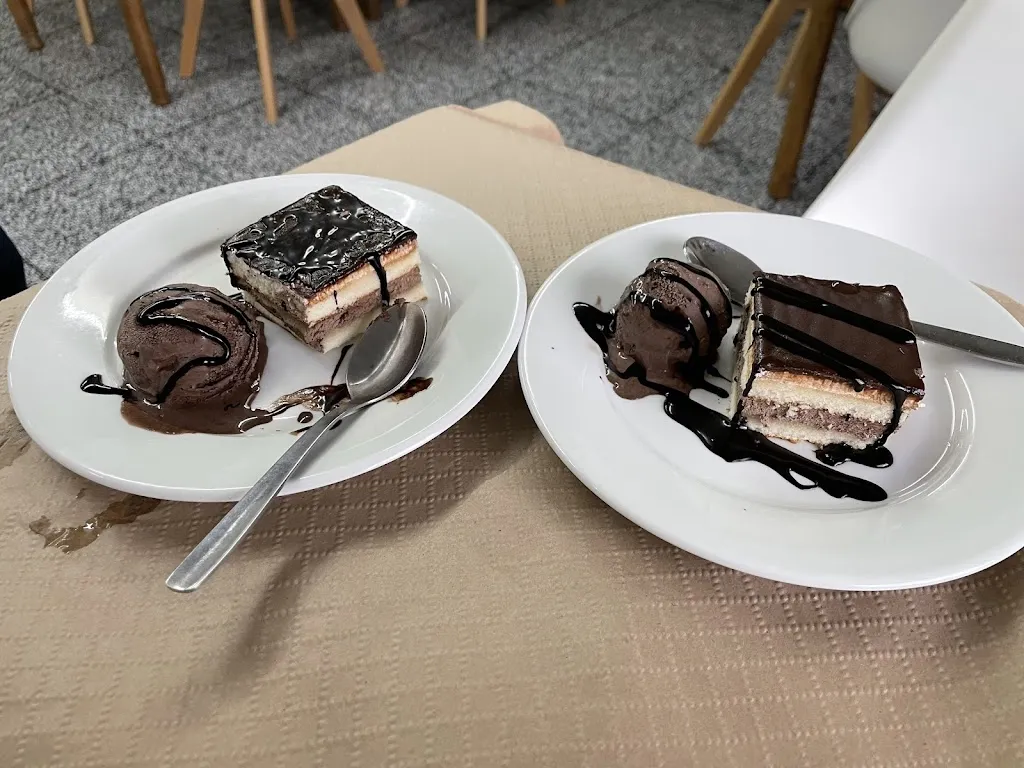 Cristina Moriano_Bar Tuco_Casar de Palomero_review