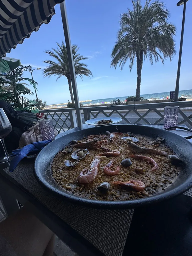 Nicole Langstaff_Boulevard Náutico_Alborea_review