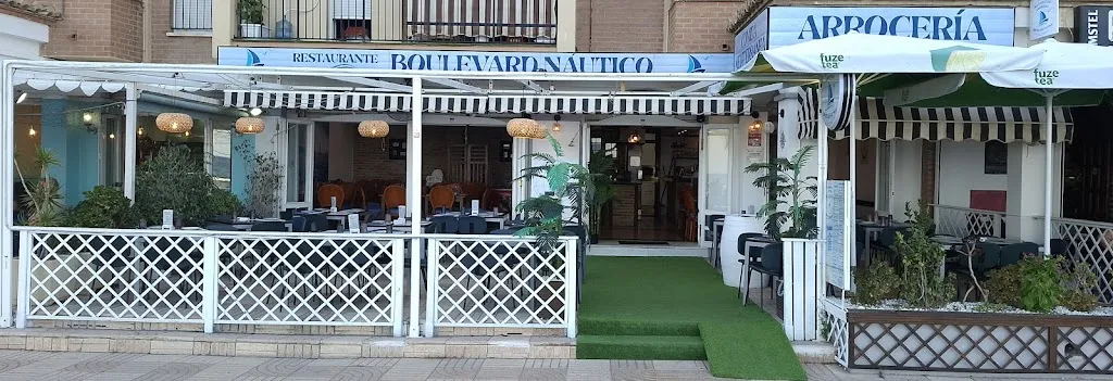 Boulevard Náutico restaurant in Alborea
