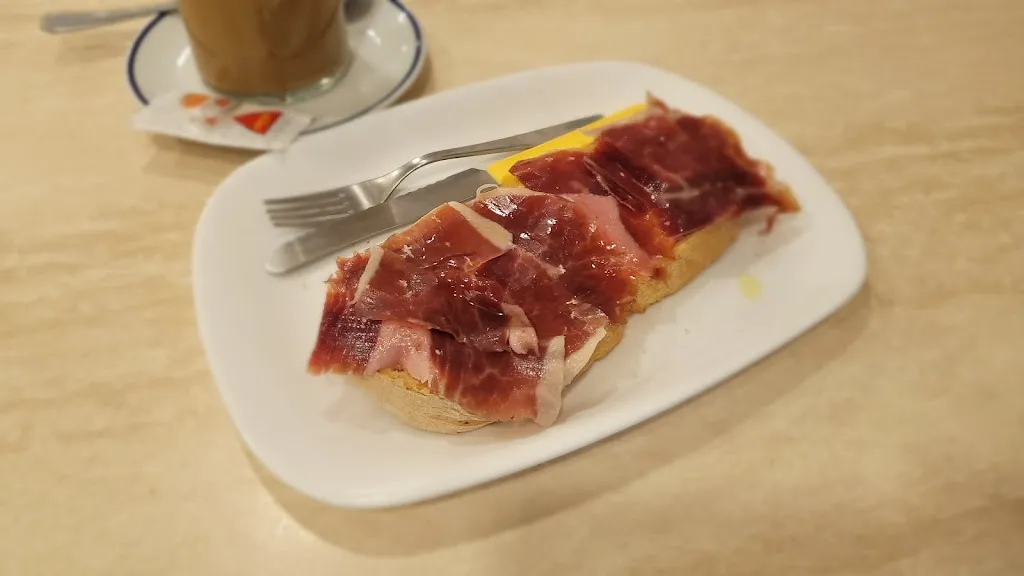 Ana remolacha_Churrería Ronco Tovar_Casar de Cáceres_review