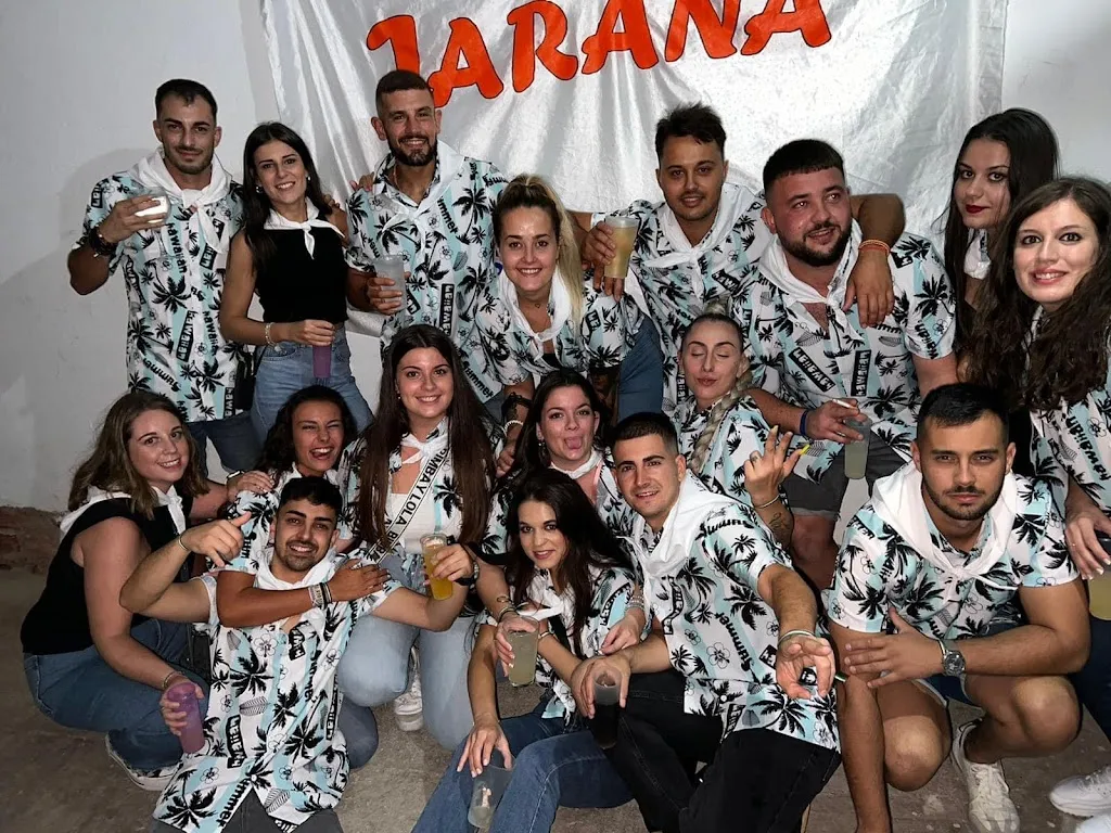 La Última Y Achal_Casas de Don Gómez_slider_image_2