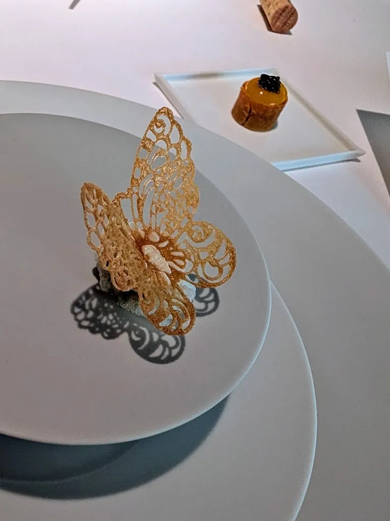 E K_Atrio Cáceres_Cáceres_review