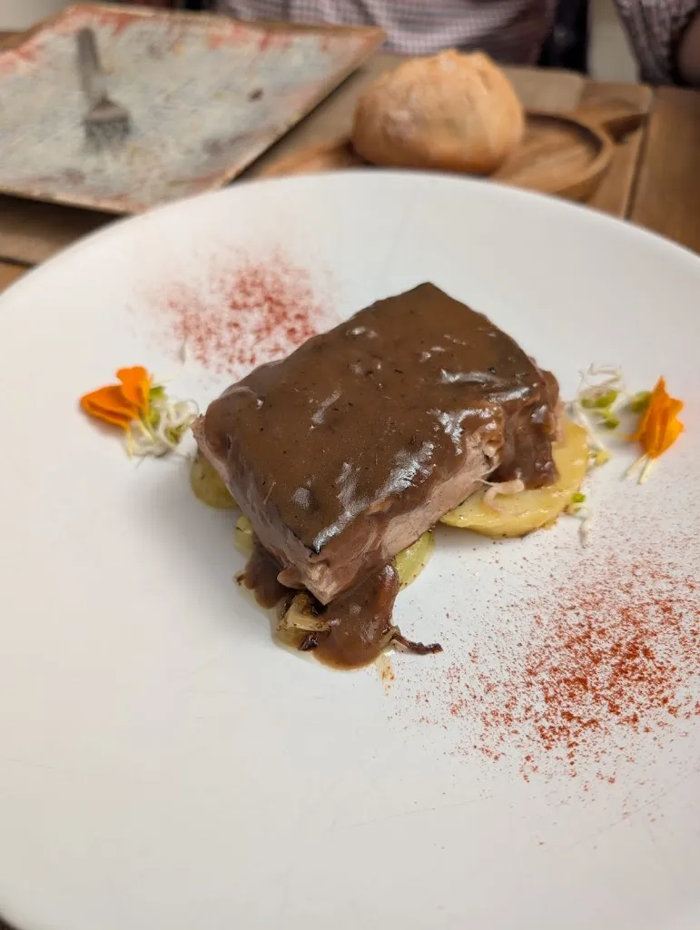 Dani Pérez_Chantarela_Cáceres_review