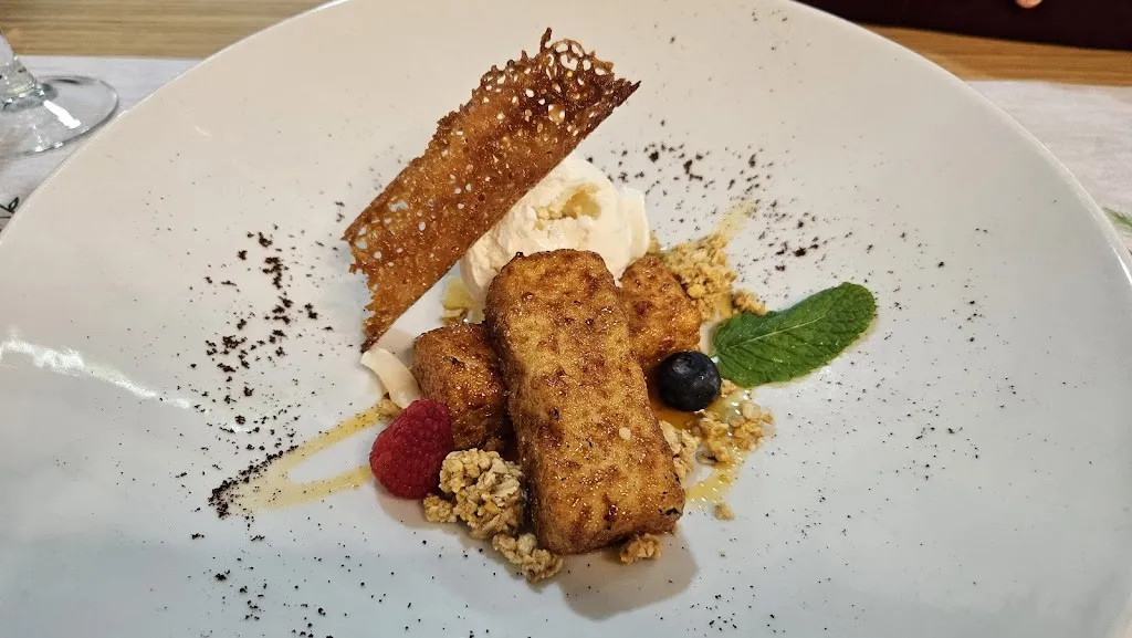 Álvaro Domínguez_Dallas Brunch_Cáceres_review