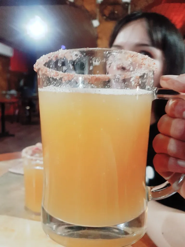 Makaferi_Cabrero_slider_image_3