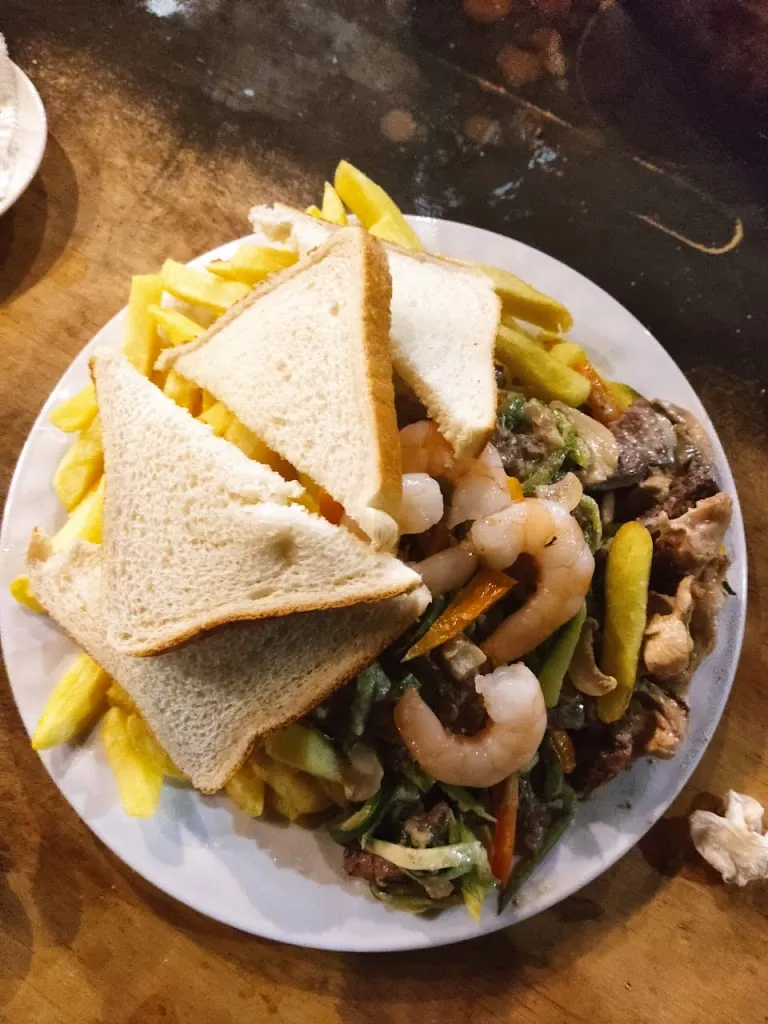 Más Música Bar Gourmet_Cabrero_slider_image_2