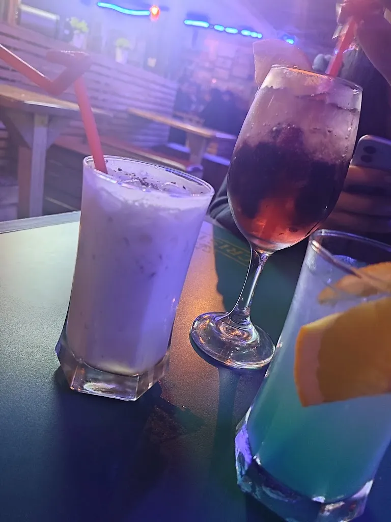 Más Música Bar Gourmet_Cabrero_slider_image_3