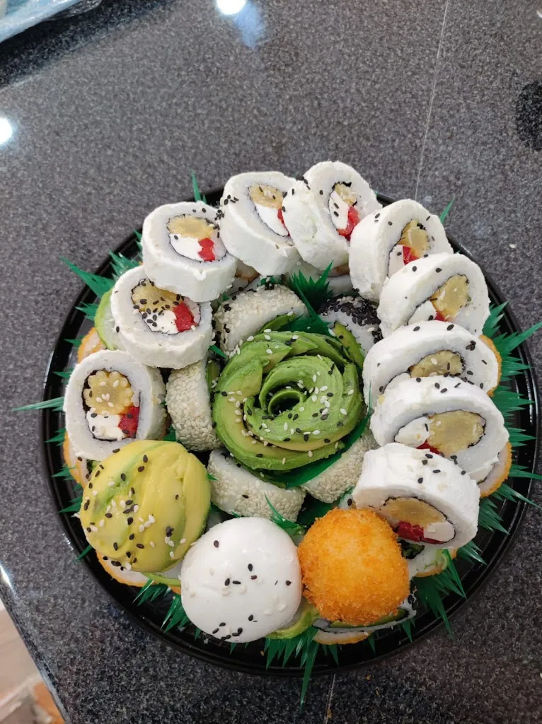 Rustica Moments Sushi Cabrero_Cabrero_slider_image_3