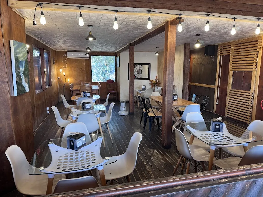 Restaurant Rocas Del Laja Origen restaurant in Cabrero