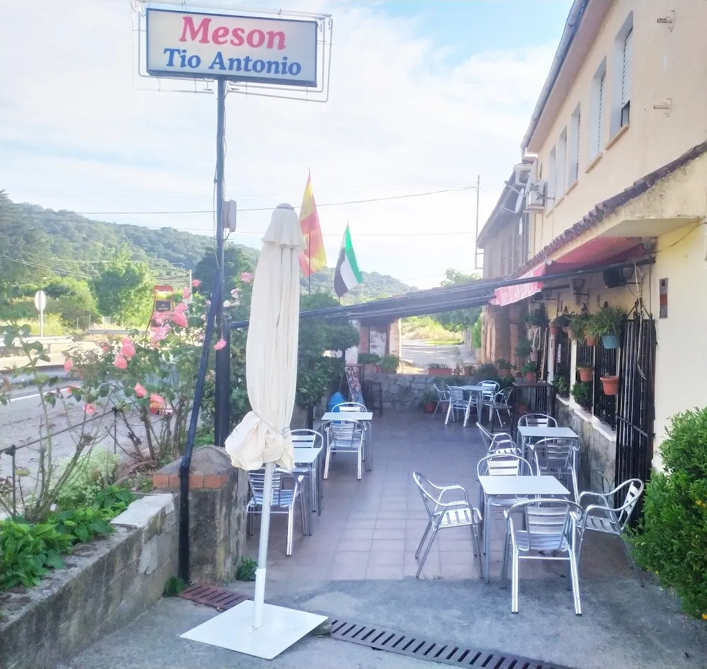 Mesón Tío Antonio_Casas del Castañar_slider_image_3