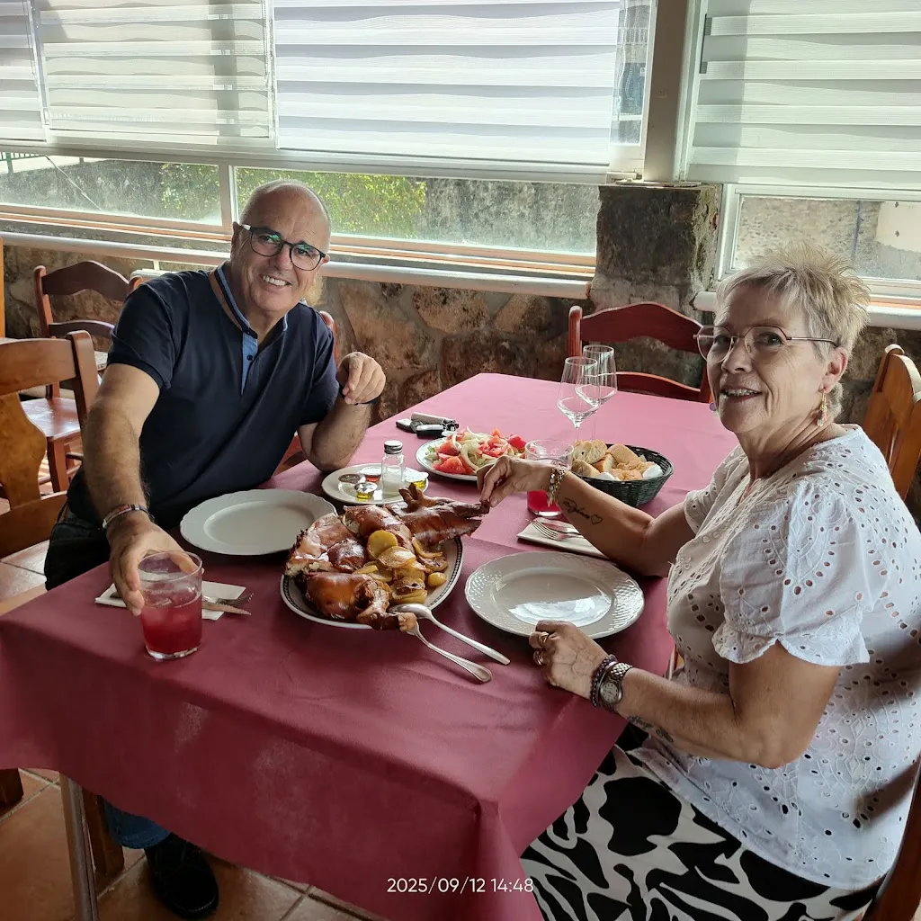 Agustín Garcia Romero_Mirador de las Casas_Casas del Castañar_review