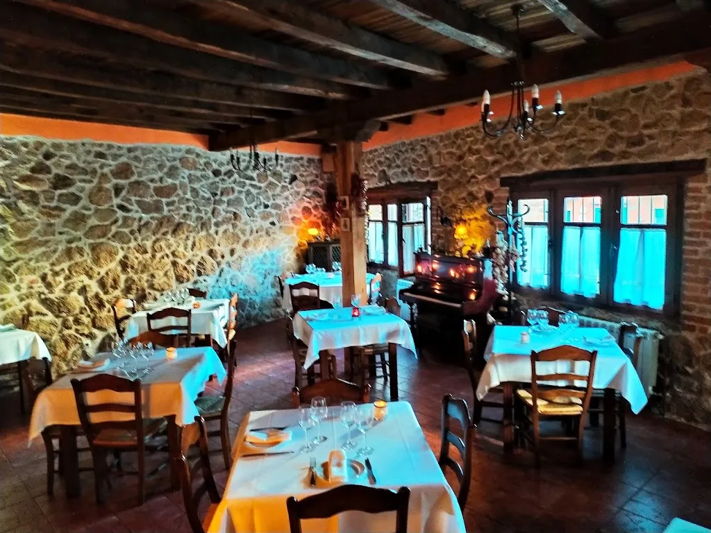 Casa Rural - Restaurante Garza Real_Casas del Castañar_slider_image_1